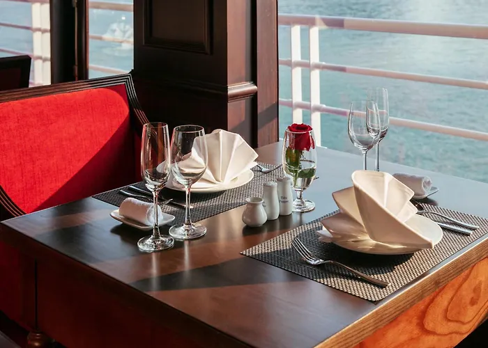 Dragon Bay Cruise Ha Long