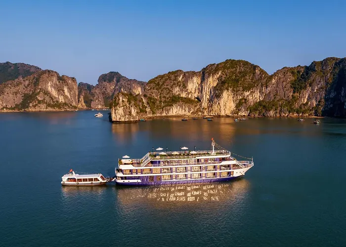 Dragon Bay Cruise 
