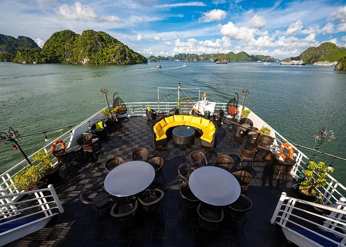 Dragon Bay Cruise 5*