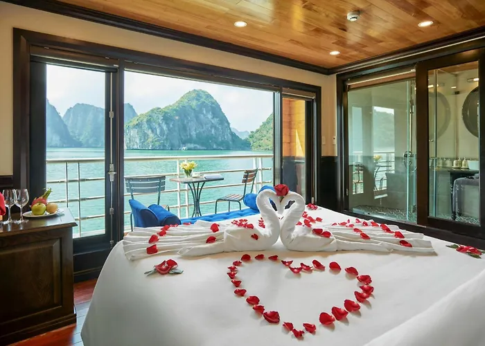 Dragon Bay Cruise 5*